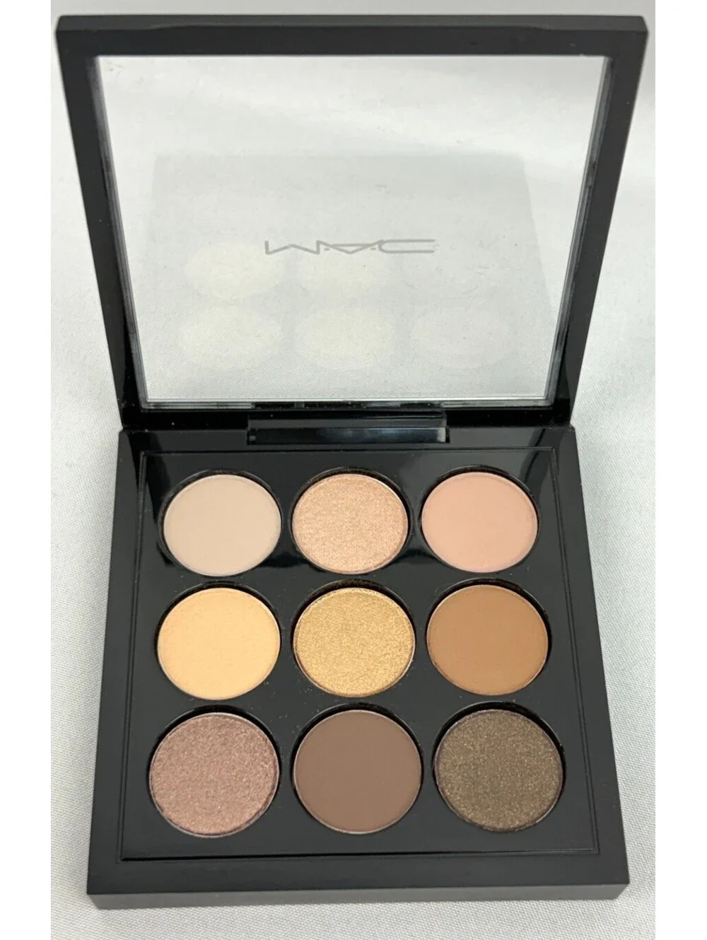 N/A mac cosmetics